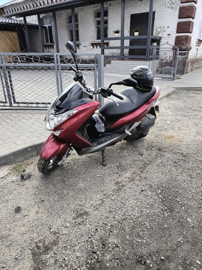 Ямаха маджесті 155s