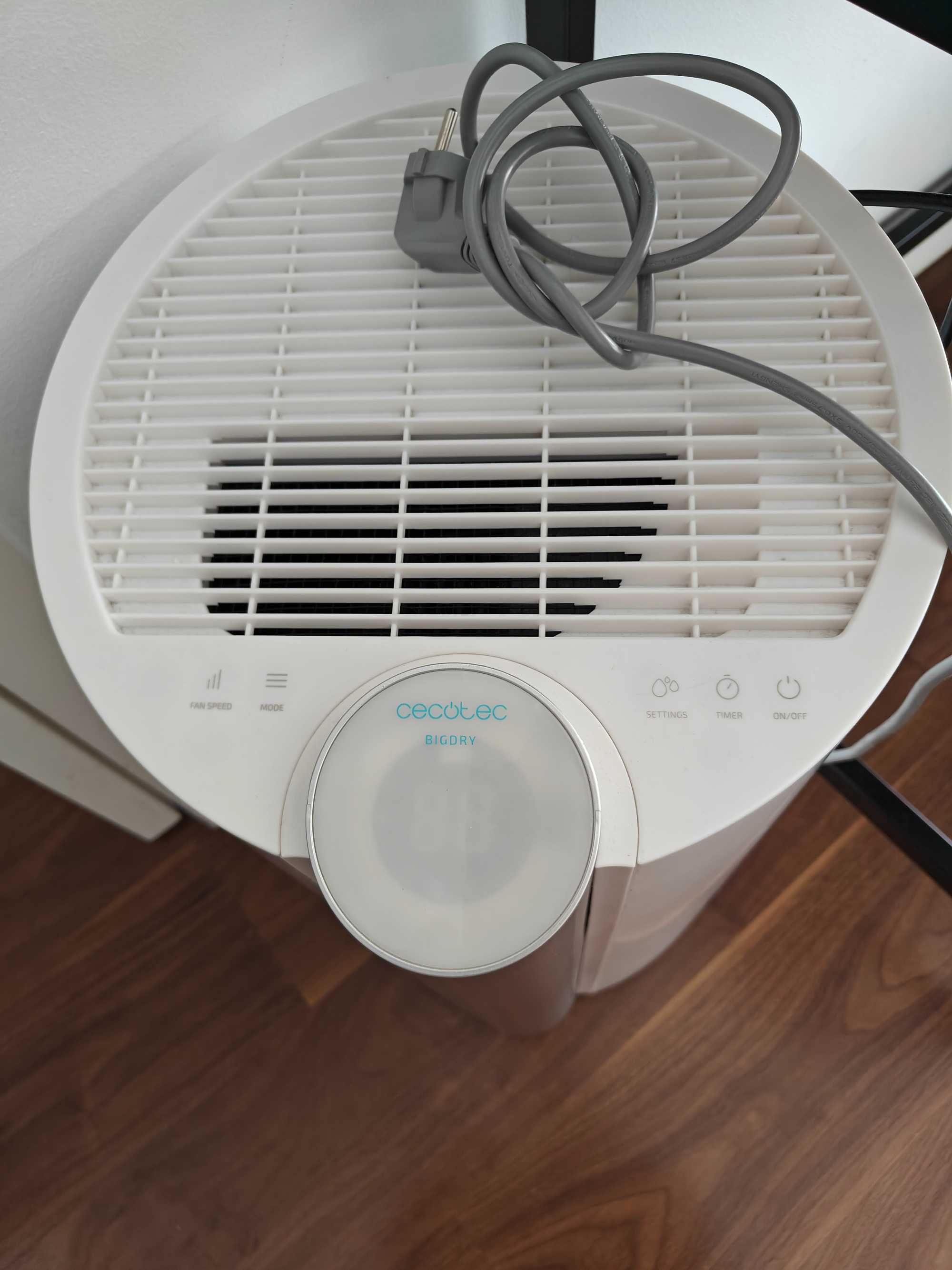 Desumidificador Cecotec BigDry 9000 Professional White