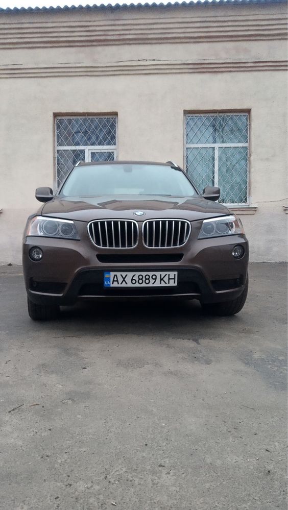 Продам BMW  X3 полная комплектация