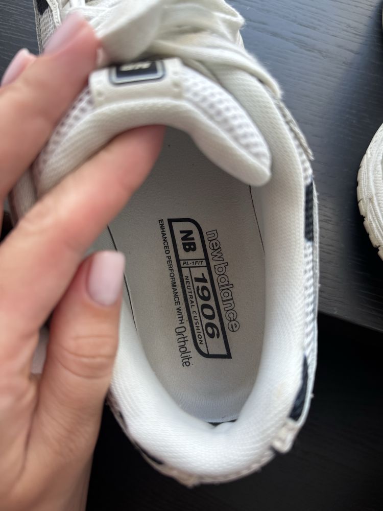 New Balance 1906 Nlock