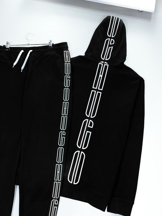 Спортивный костюм Hugo Boss на лампасах спортивний костюм
