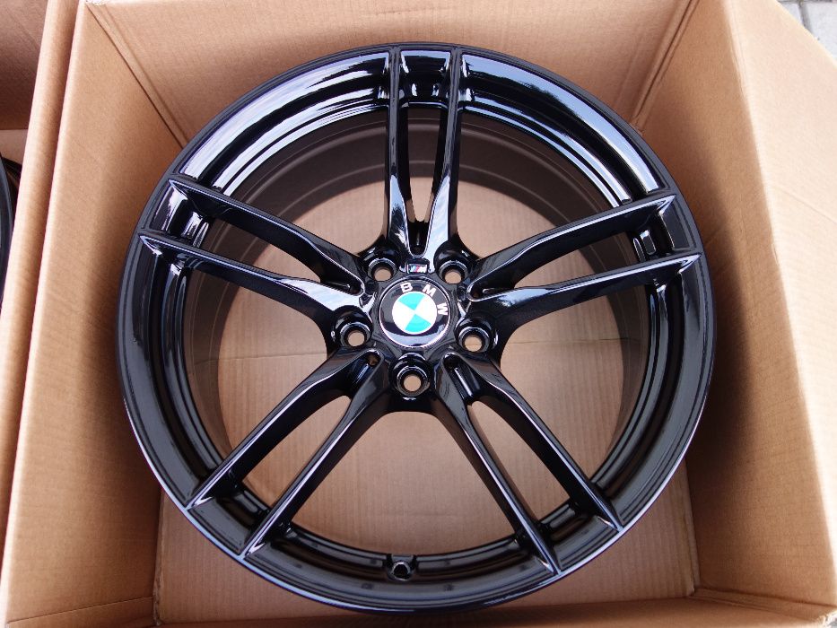 Felgi BMW M2 M3 M4 F22 F87 F82 F83 F80 F82 19'' Black Oryginalne