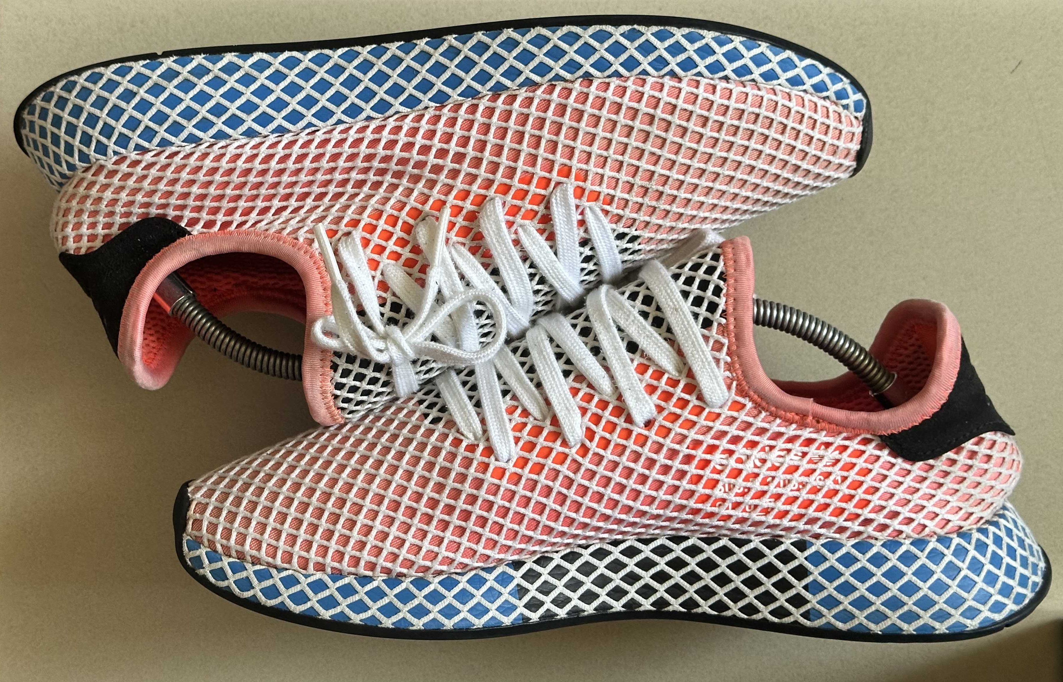 Беговые кроссовки Adidas Deerupt Runner р-р EUR-44/43-28 см.