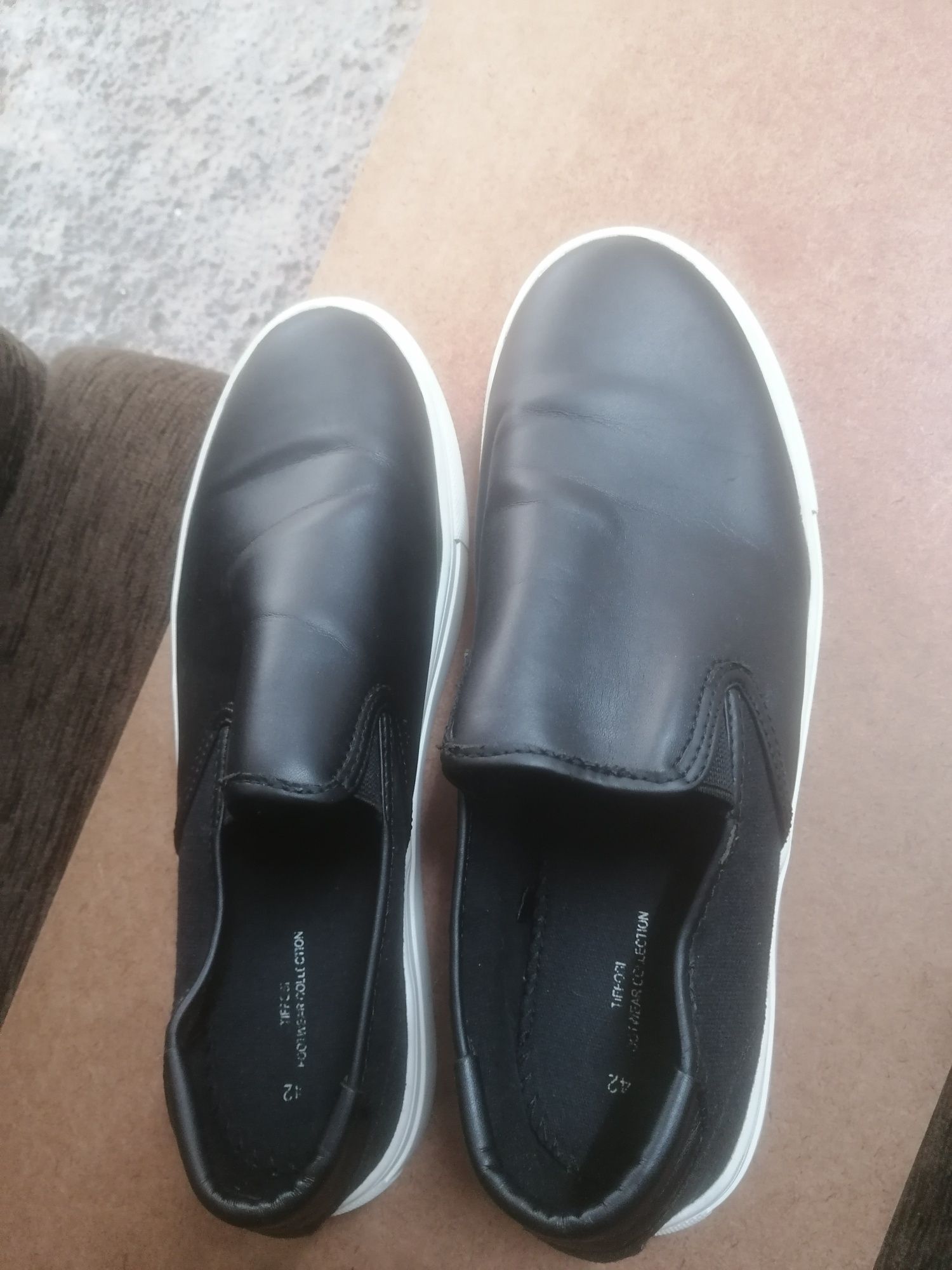 Tiffosi Slip-on Pele 43,5