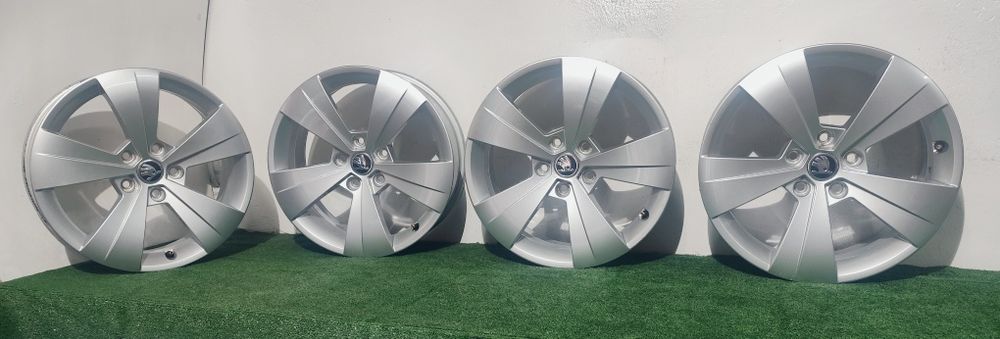 Felgi aluminiowe Skoda OE 17 " 6.5J et 41 5x112 SuperB III Octavia III