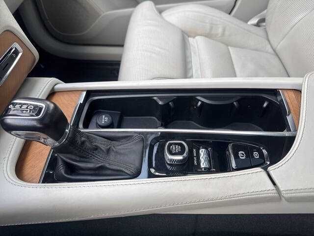 2019 Volvo XC90 2.0