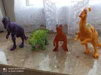 Dinozaury figurki plastikowe