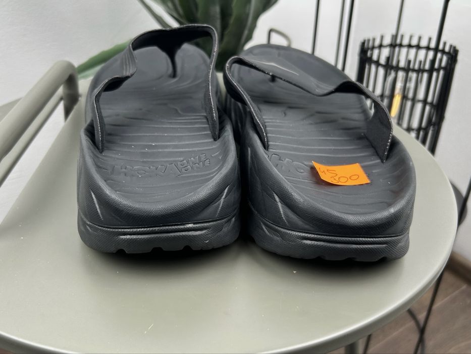 Оригінал! Тапочки шльопки Hoka Ora Recovery 45 розмір М05975