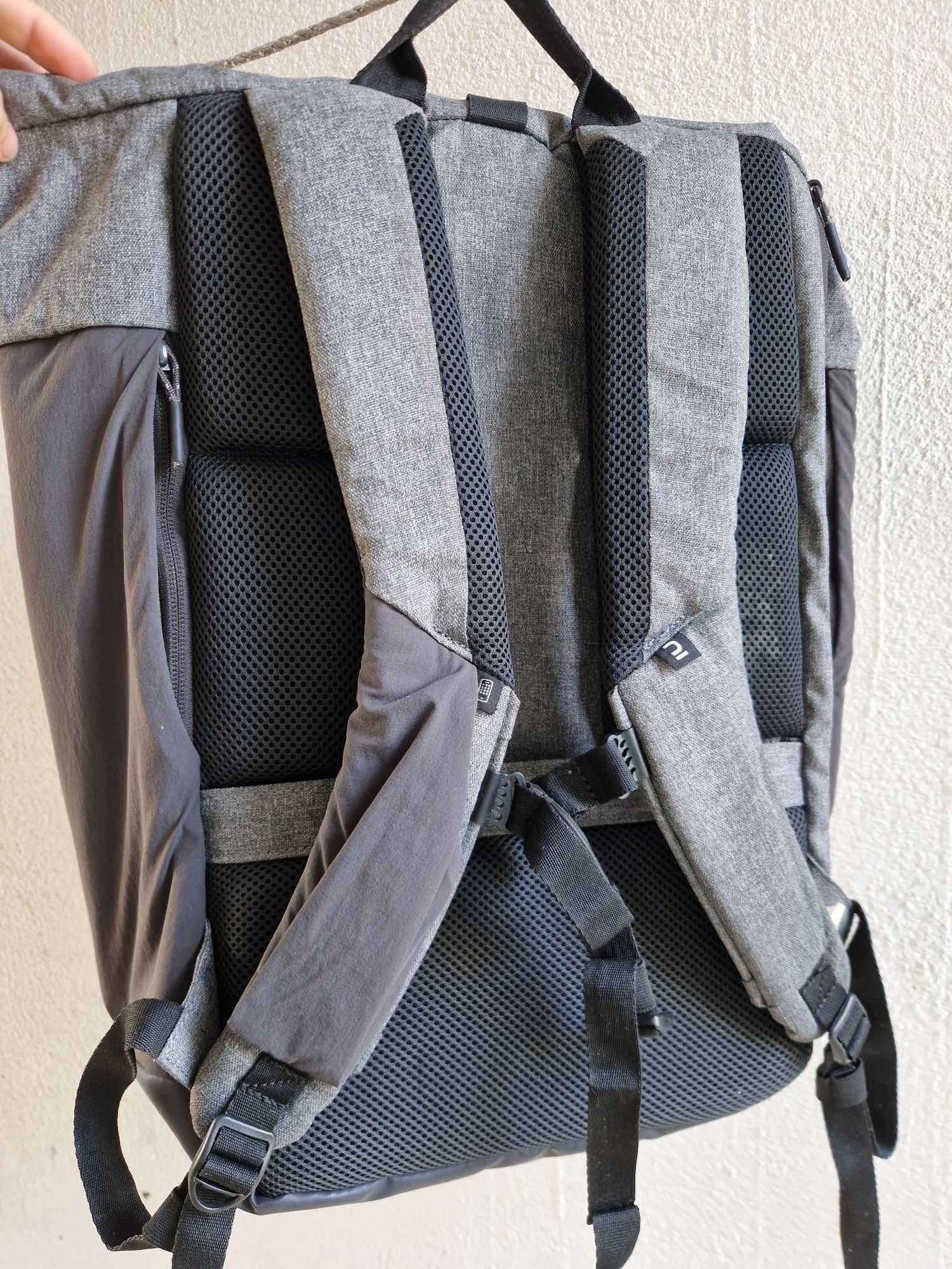 Quechua NH Escape 500 Rolltop 23L