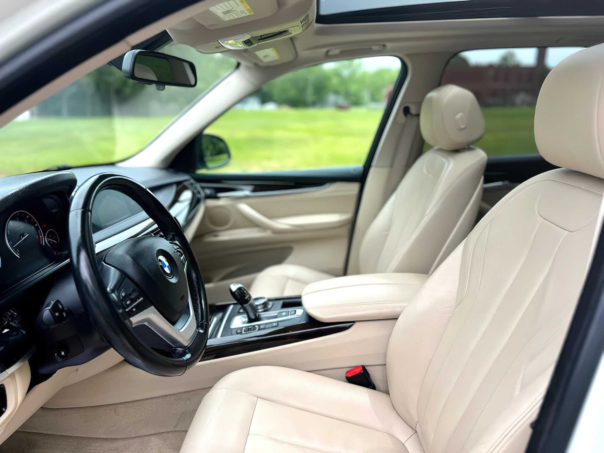 BMW X5      2015