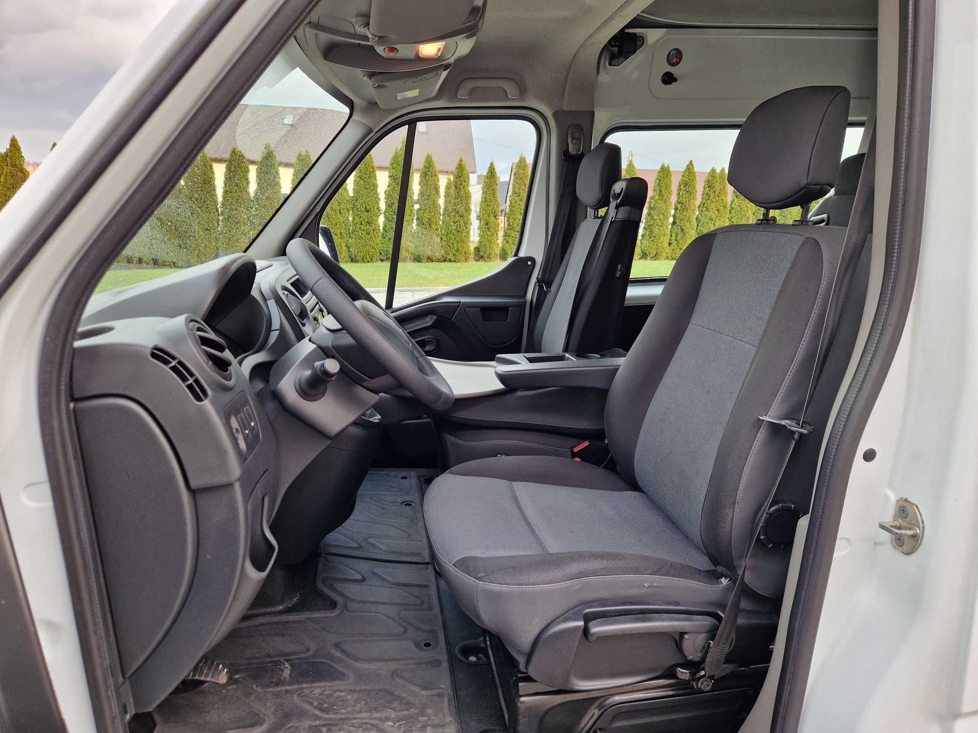 Renault Master Furgon Brygadówka 6 7 Osób 170 Km Bagażnik Krajowy 1 Wł