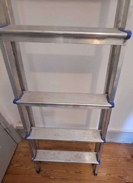 Vendo escada de alumínio com 6 degraus FRAMAR