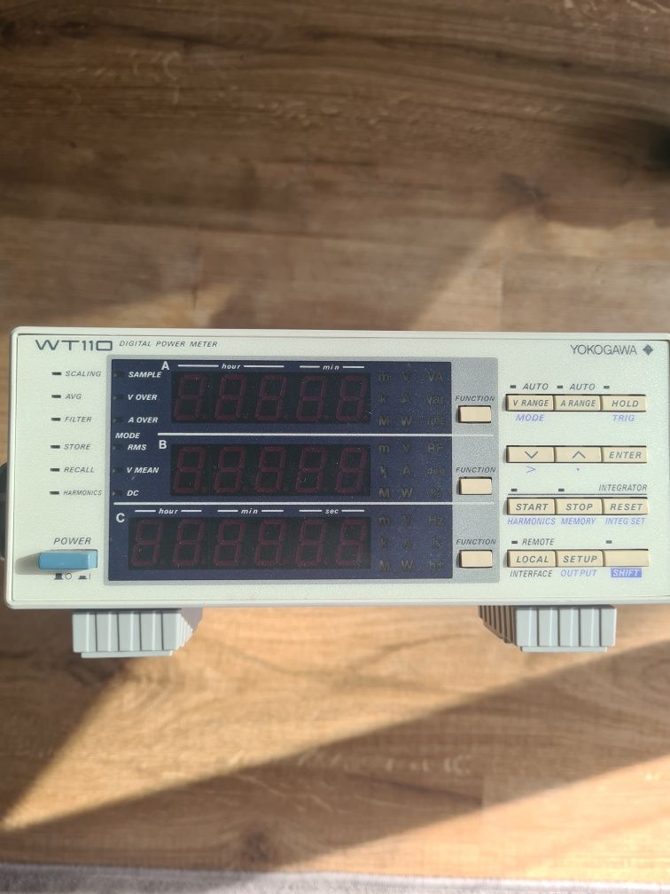 Cyfrowy miernik mocy Yokogawa WT 110