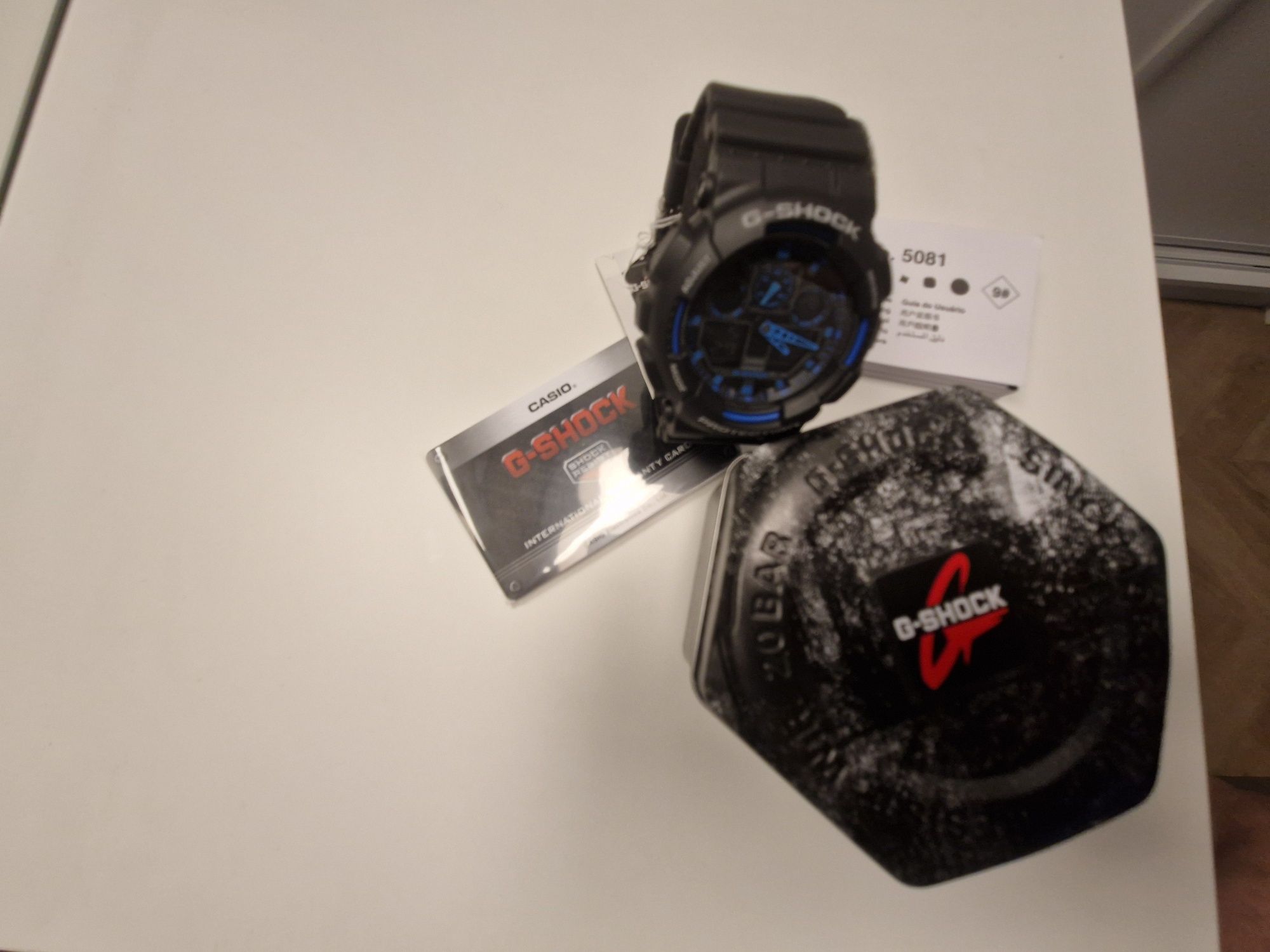 Zegarek sportowy CASIO G-Shock Original GA-100-1A2ER Czarno-niebieski