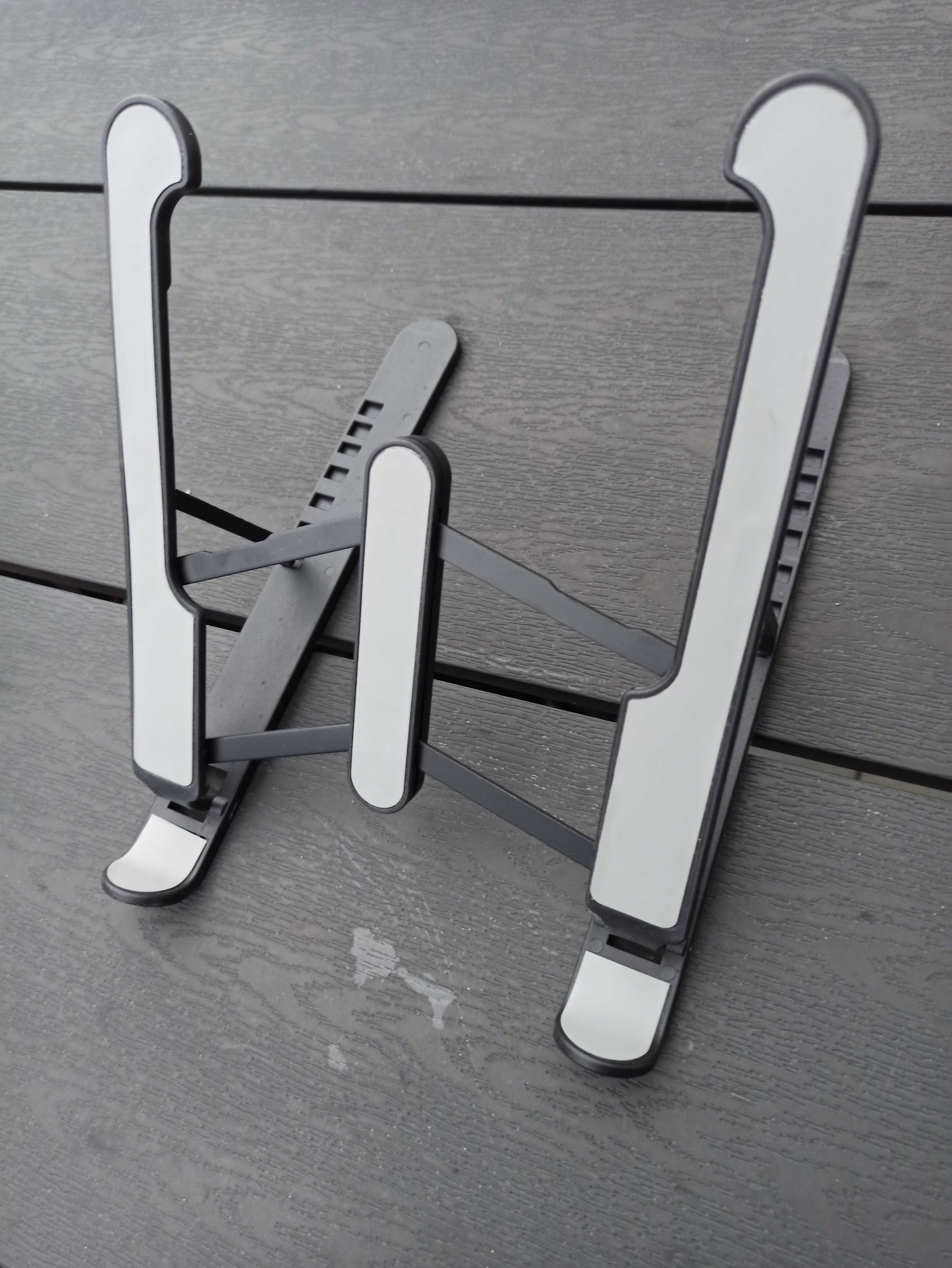 Podstawka Stojak Pod Laptopa Tablet Regulowana Do 15"