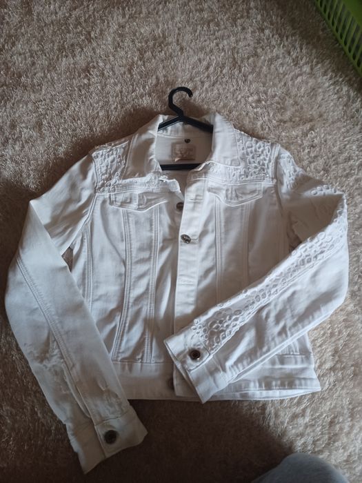 Casaco fracomina com botoes brilhantes