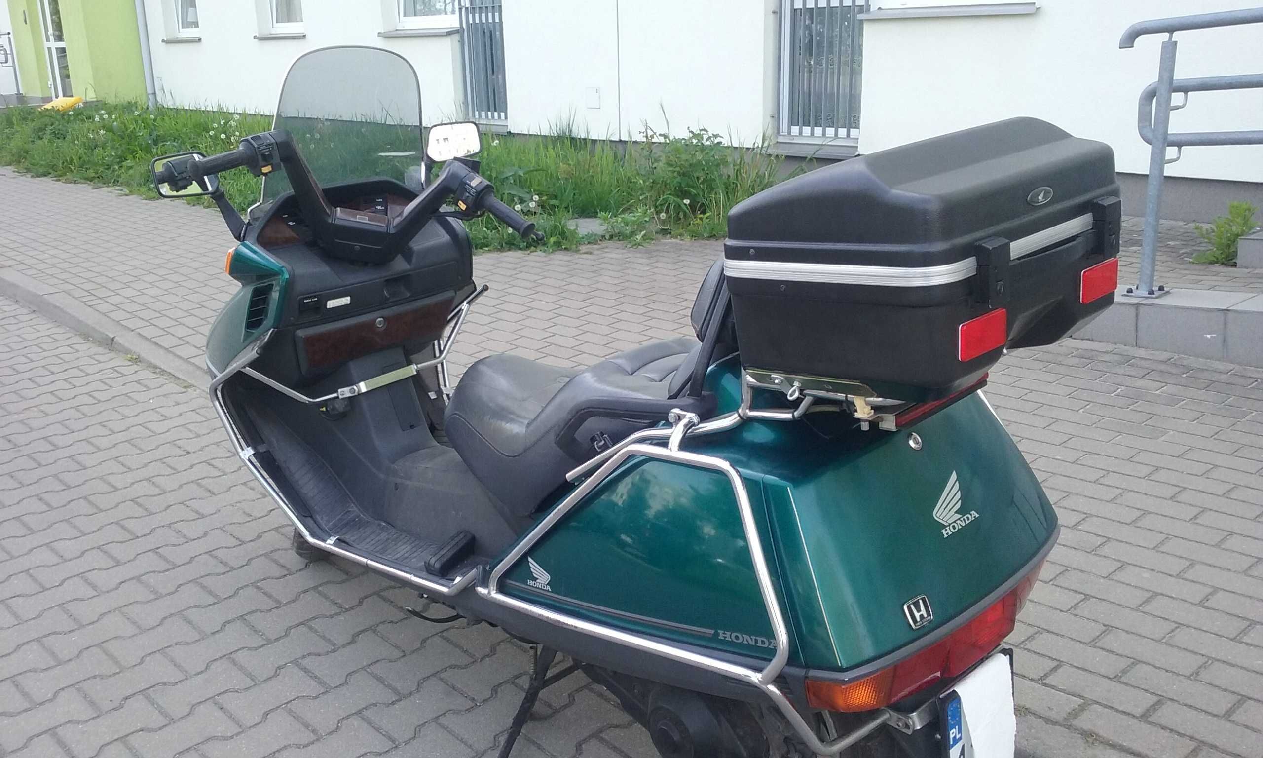 Sprzedam skuter Honda cn250 Helix