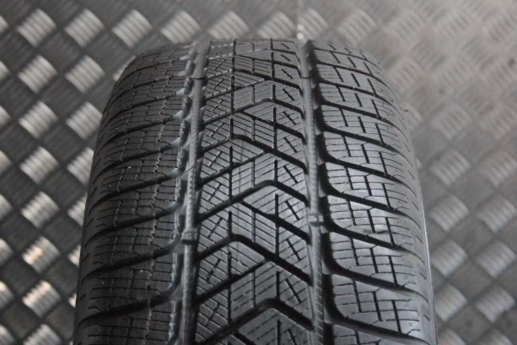 215/65/17 Pirelli Scorpion Winter 215/65 R17 99H 8mm 22r SealInside