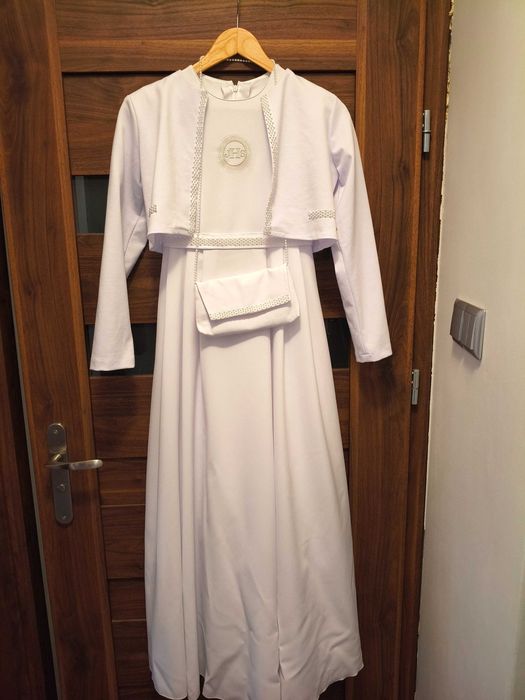 Sprzedam sukienkę komunijną/albę szyta na miarę