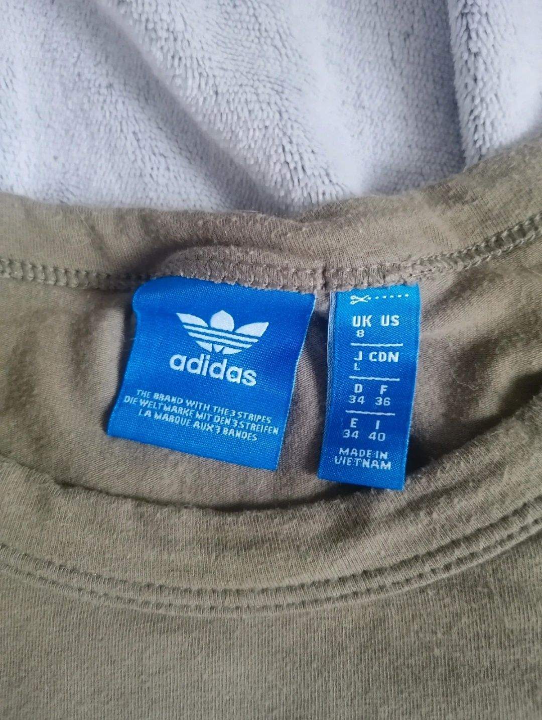 Krótki top adidas