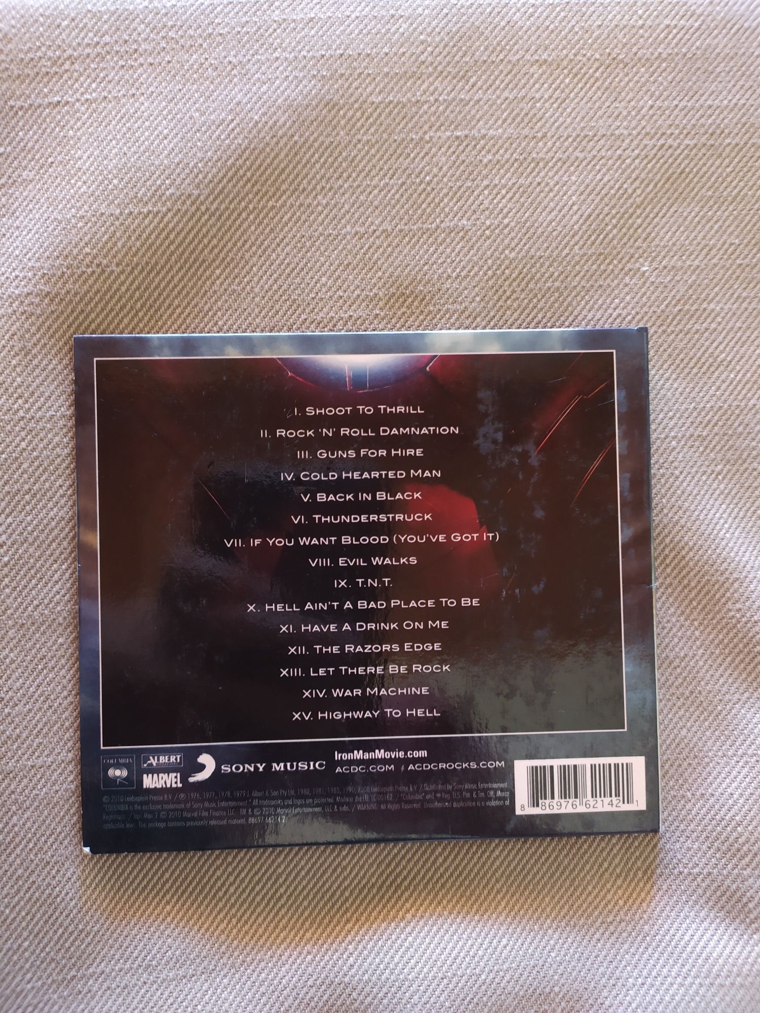AC/DC capa CD Iron man 2 excelente estado