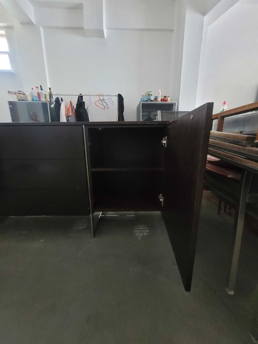 Aparador _ acabamento wengué