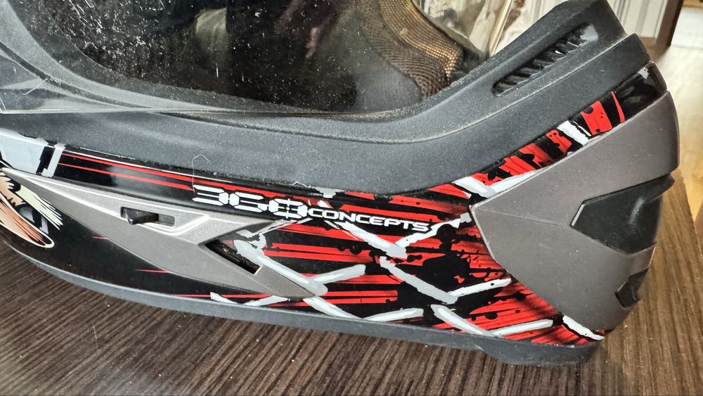 Шолом кросовий із візором LS2 MX433 чорно-червоний