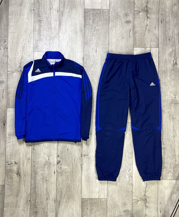 Adidas спортивный костюм M размер футбольный синий