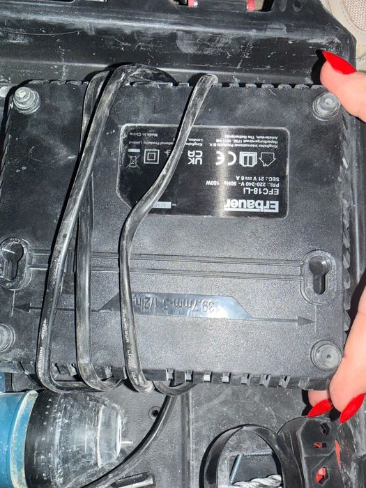 Młotowiertarka Akumulatorowa Erbauer ERH18 2J SDS PLUS + AKU 4AH /NMP6