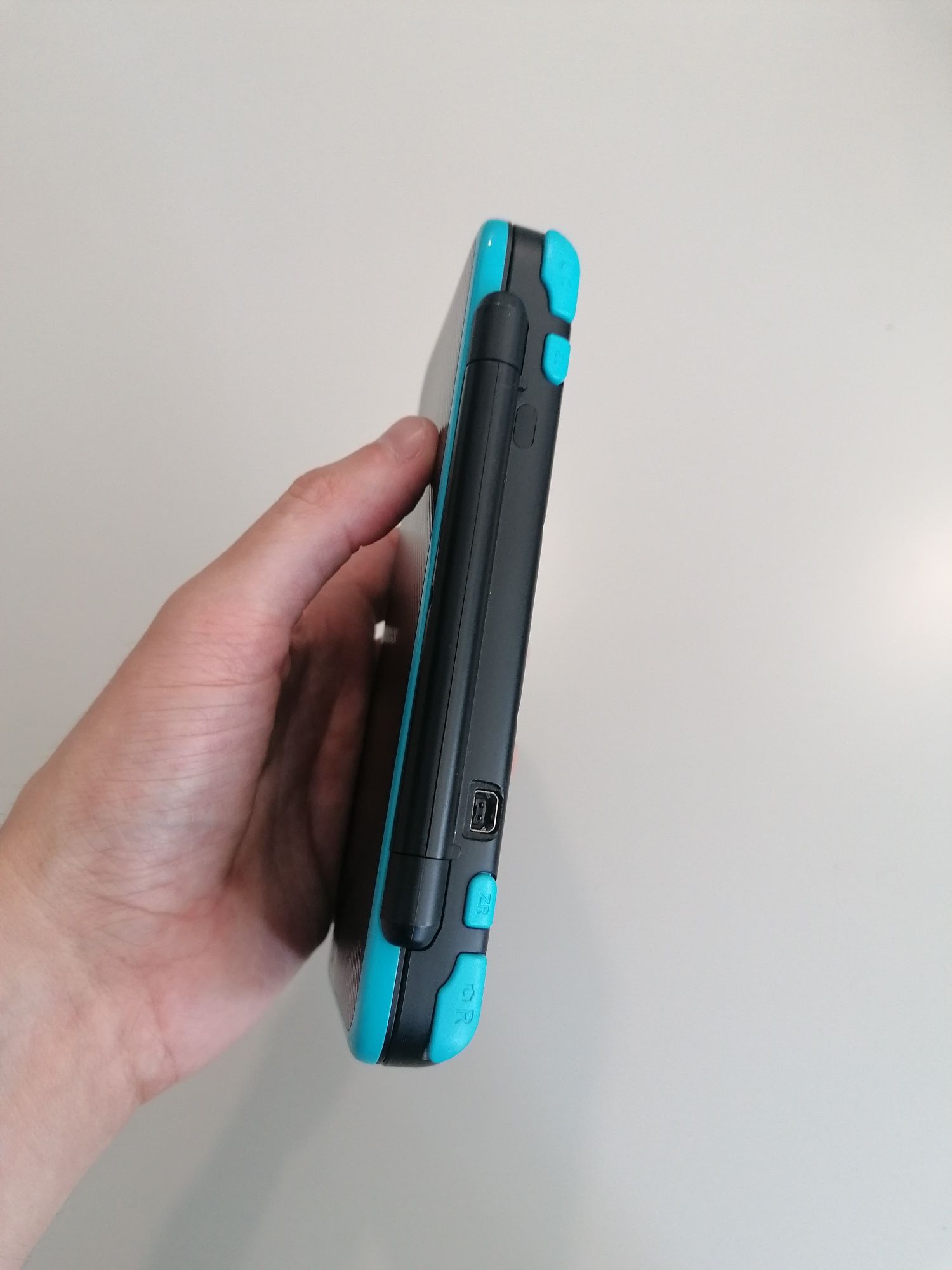 New Nintendo 2DS XL 32GB Homebrew
