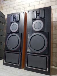 100ВтПолична акустика/полочная  акустика Philips F9432 б/у з Німеччини