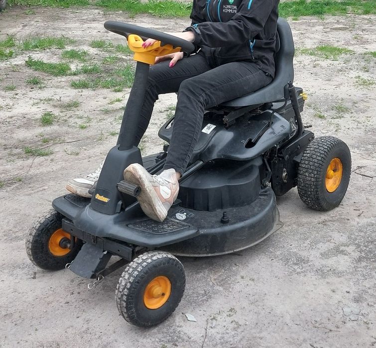 Kosiarka traktorek partner briggs &  stratton 950 series