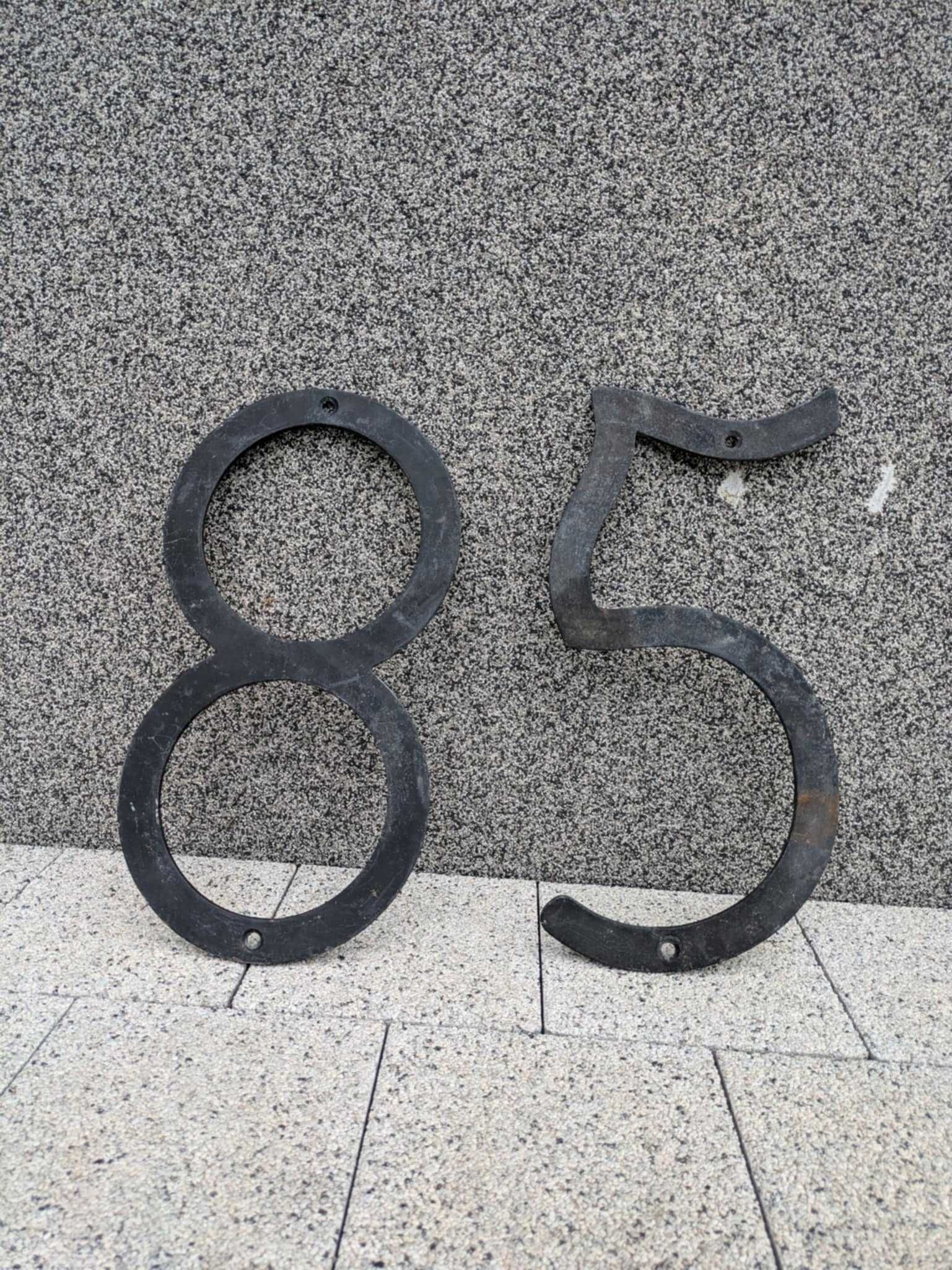 Numer  na dom kuty 85, 58, 8, 5