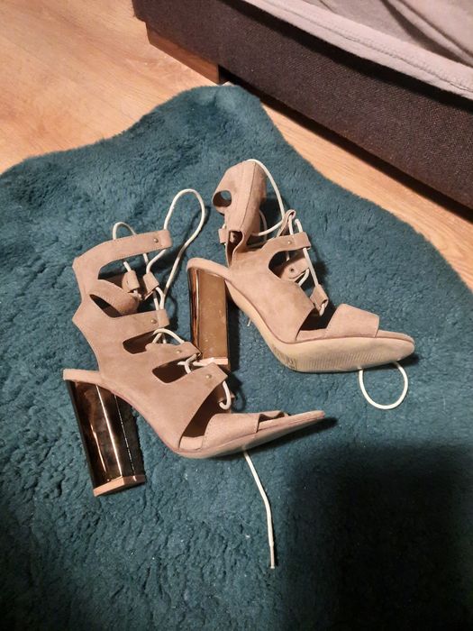 Buty damskie sandały