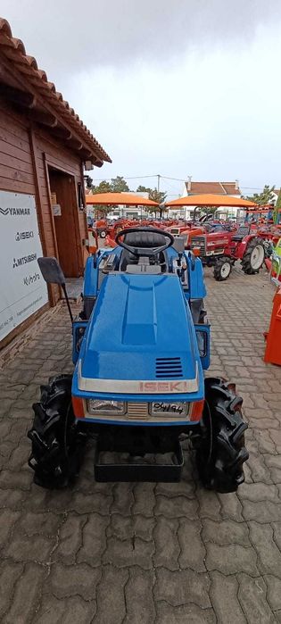 Campanha de Natal: Trator Iseki landhope 175 + 4 alfaias POUPE 1250