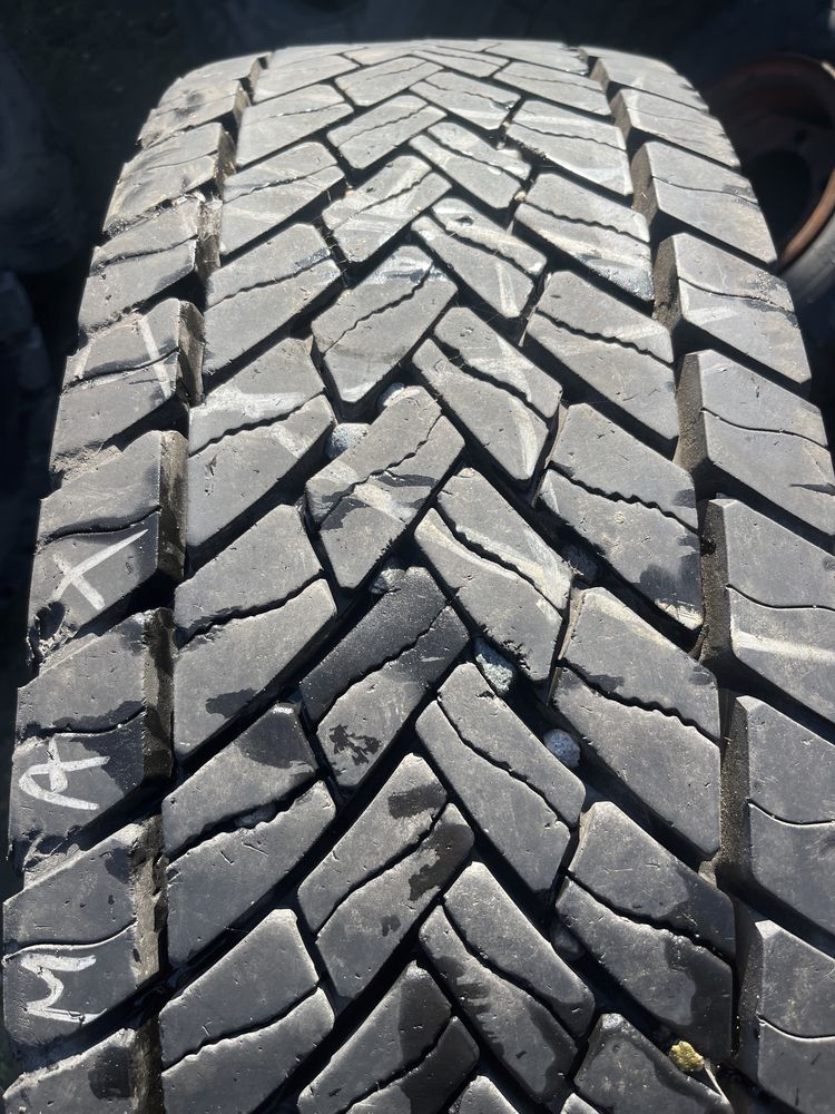 295/80/22,5 goodyear k max d super stan 17mm 1szt