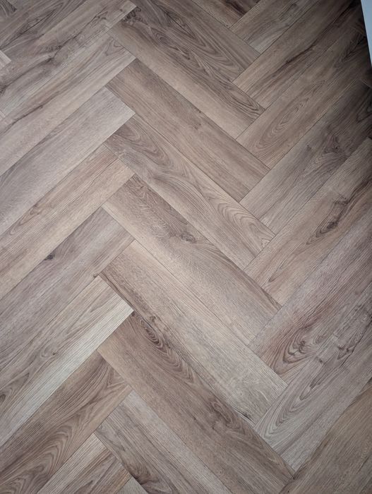 Panele winylowe jodełka LVT DIVINO KENTUCKY OAK