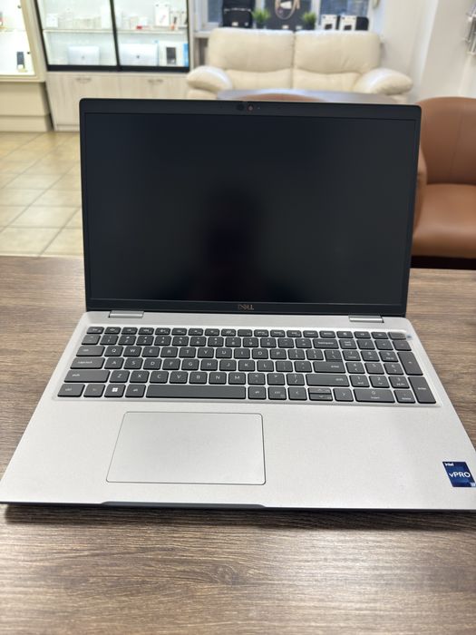 Dell Latitude 5530 i7-1265U/16gb/512ssd