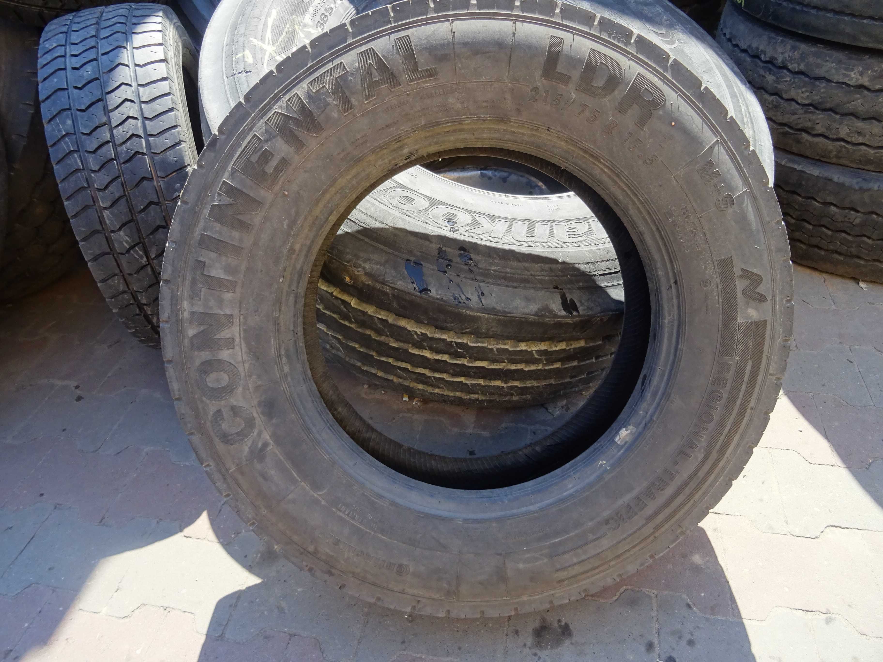 Opona 215/75R17.5 Continental LDR1 (200 netto)