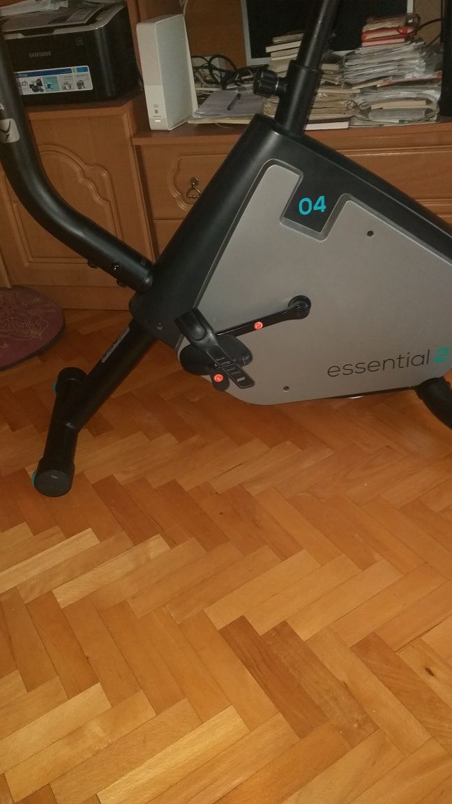 Sprzedam rower w stacjonarny Domyos Essential w super stanie