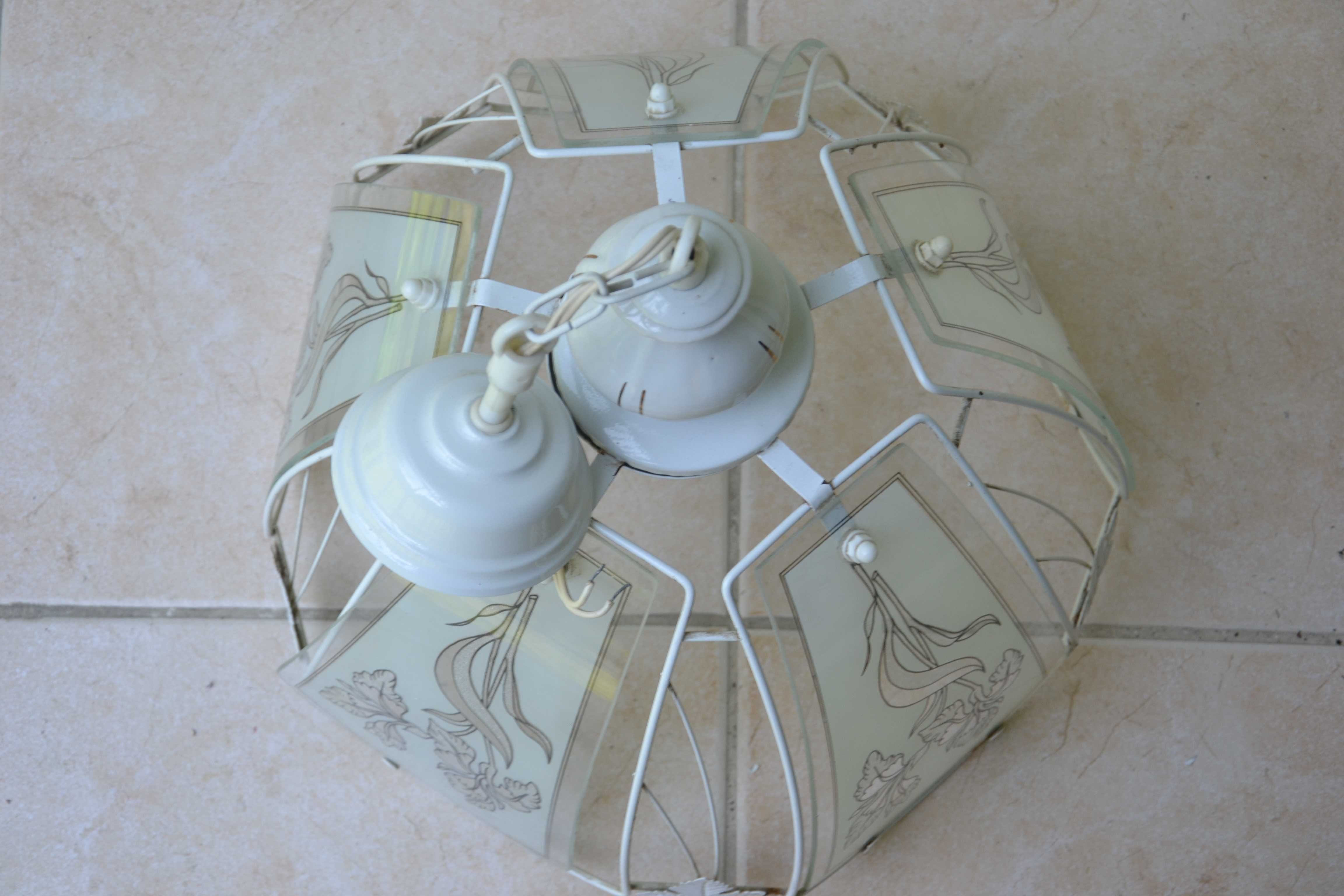 Lampa sufitowa- żyrandol metal szkło  porcelana PRL 70-80