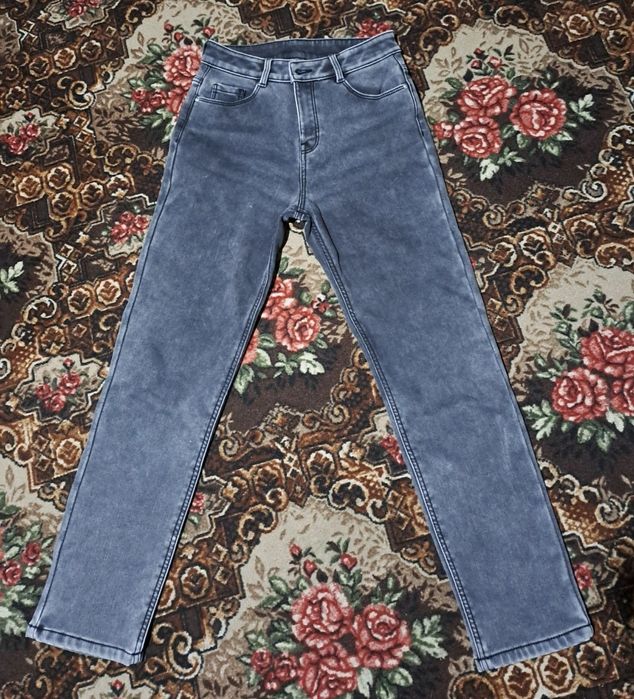 Теплі джинси жіночі