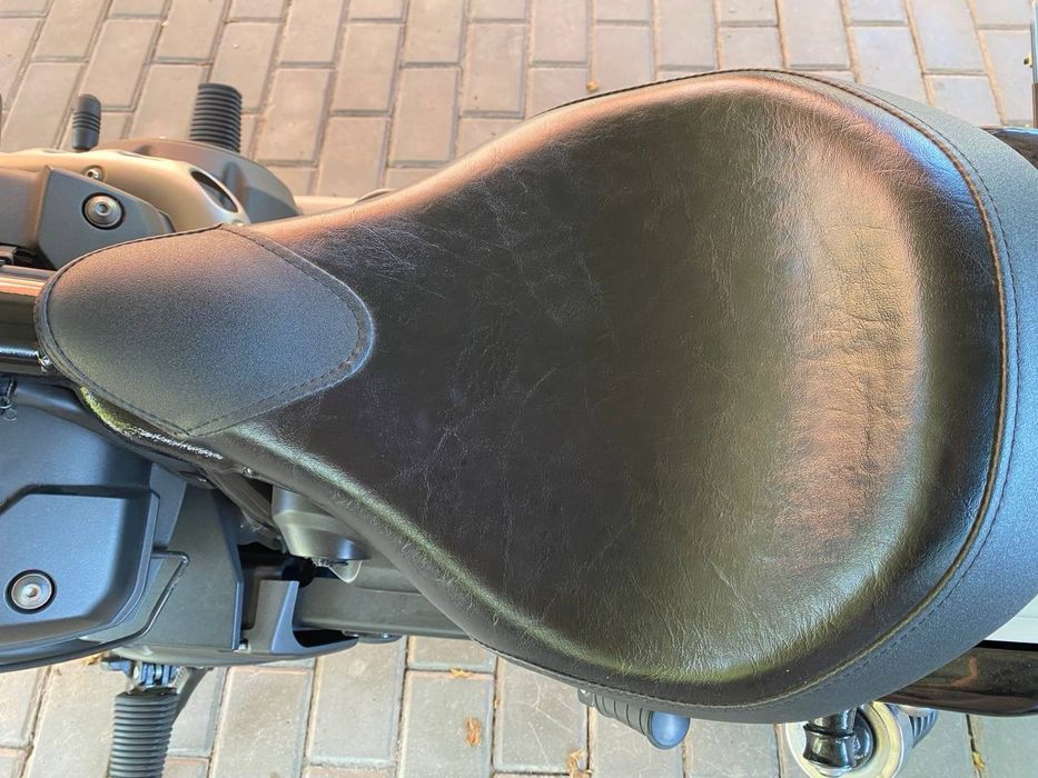 Yamaha Bolt XV950R Официал состояние Новый 6500км