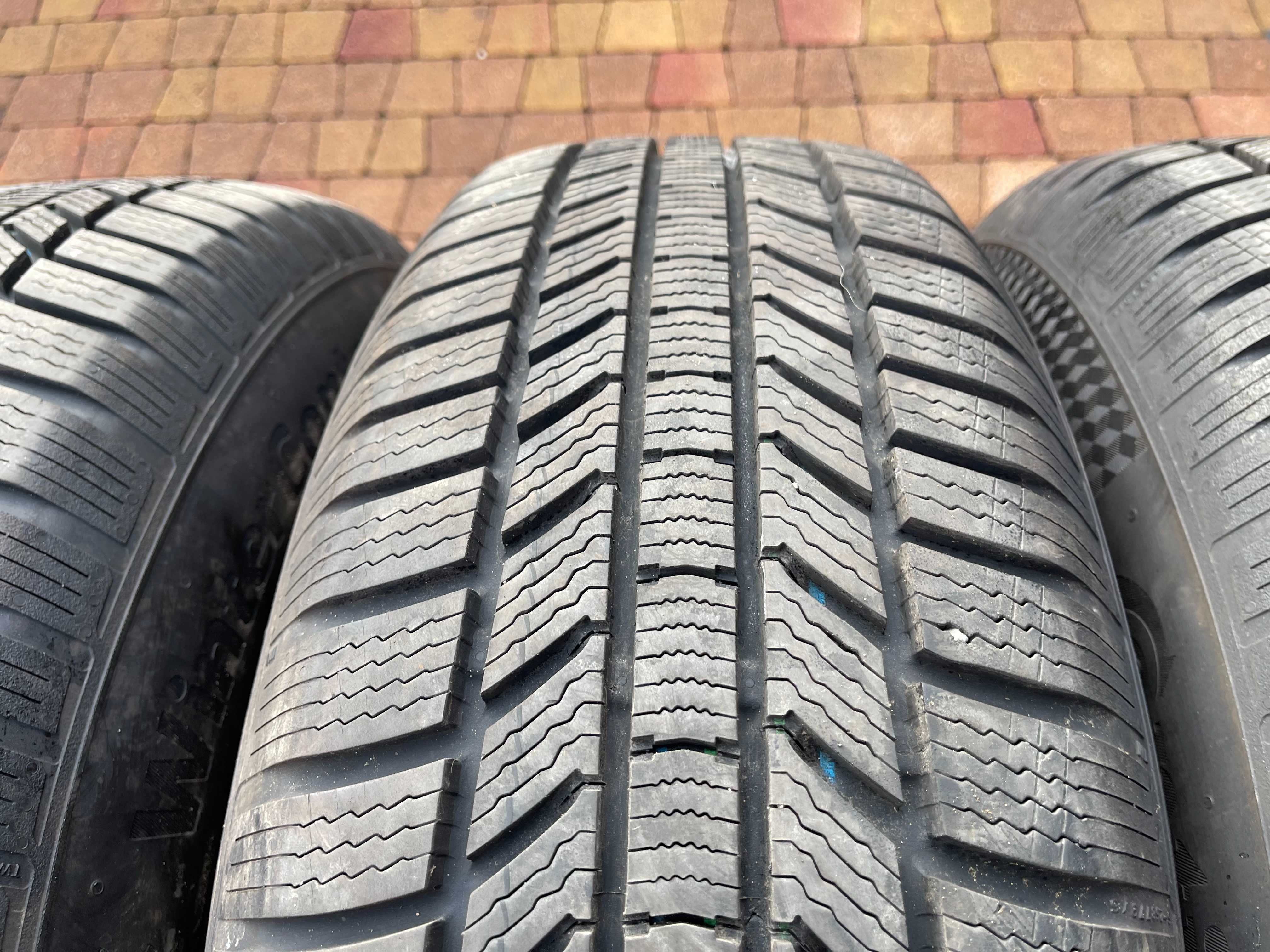 3732. Opony zimowe 215/70/16 Continental 8mm 2023r cena za 4szt