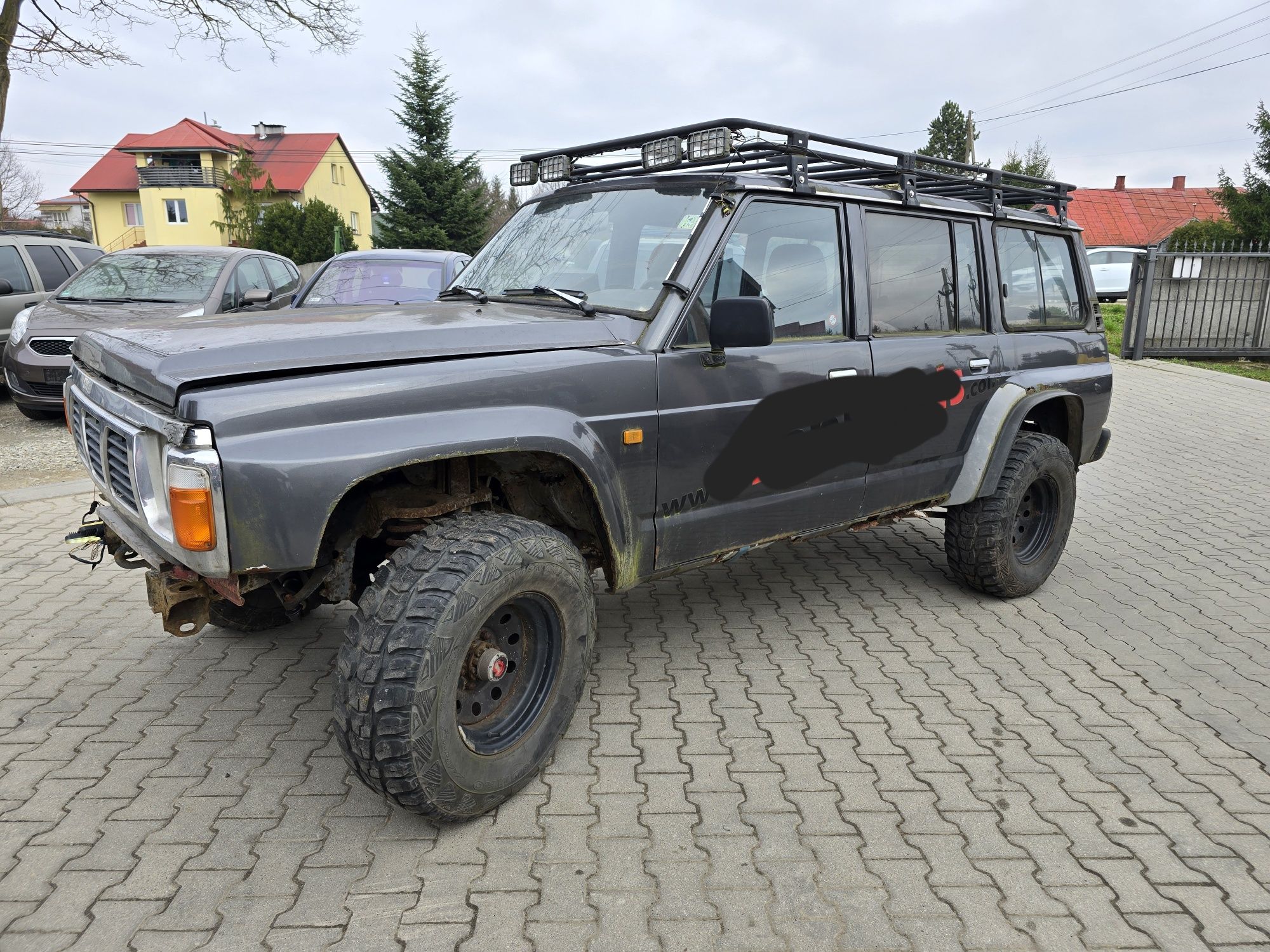 Nissan Patrol GR Y60 2 8