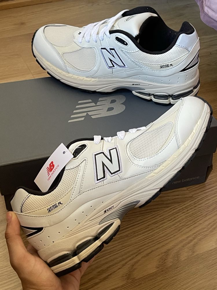 New balance 2002 R White