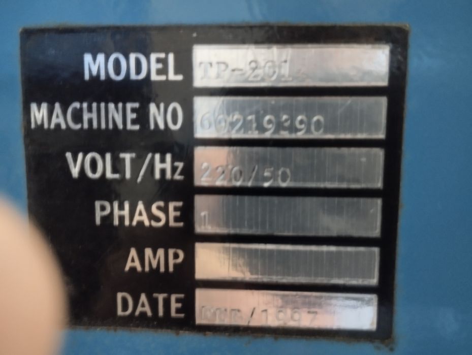 Máquina de cintar encomendas semiautomática