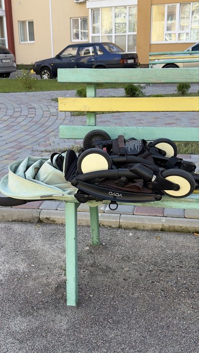 Продам коляску YOYO BABYZEN