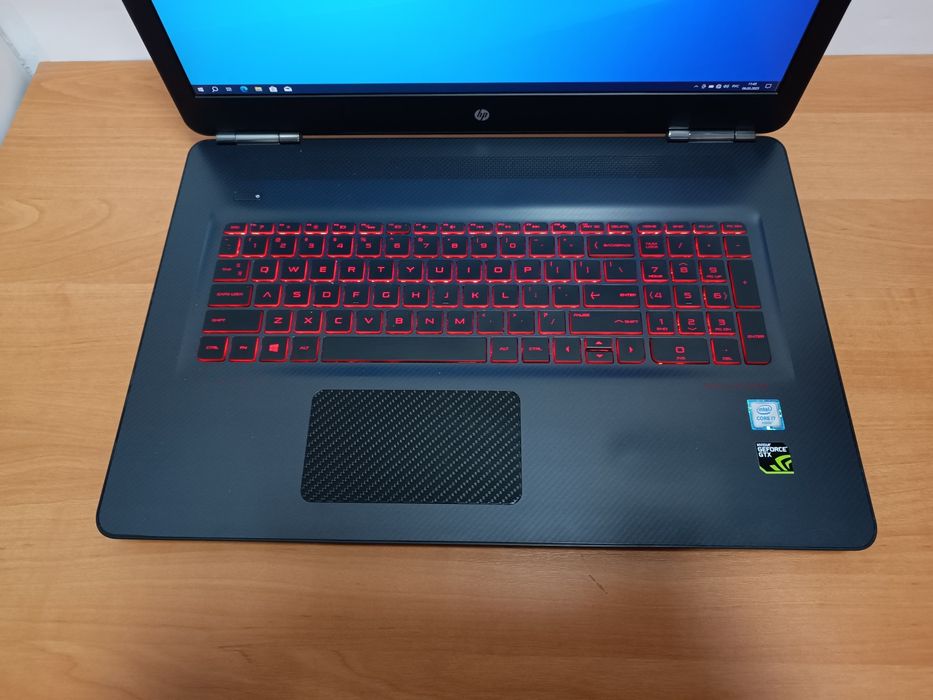 Игровой ноутбук HP Omen 17.3" i7 6700HQ 16GB SSD 256GB GTX Geforce