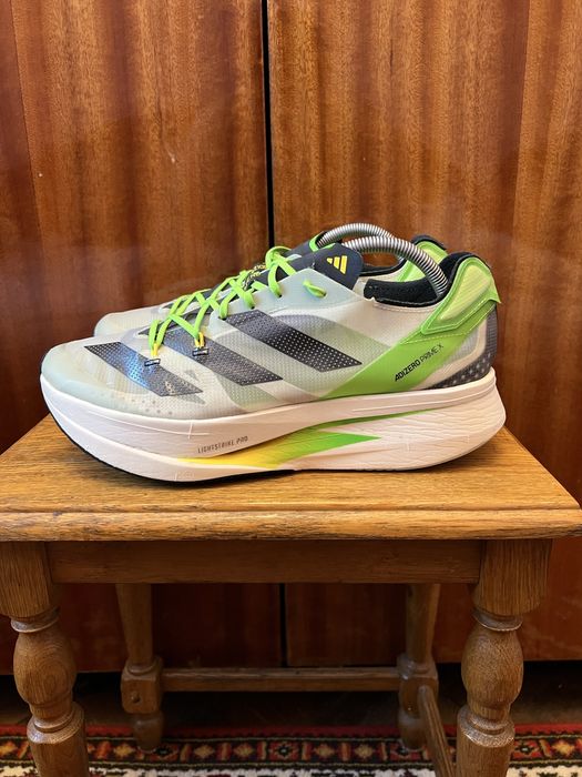 Adidas кросівки для бігу